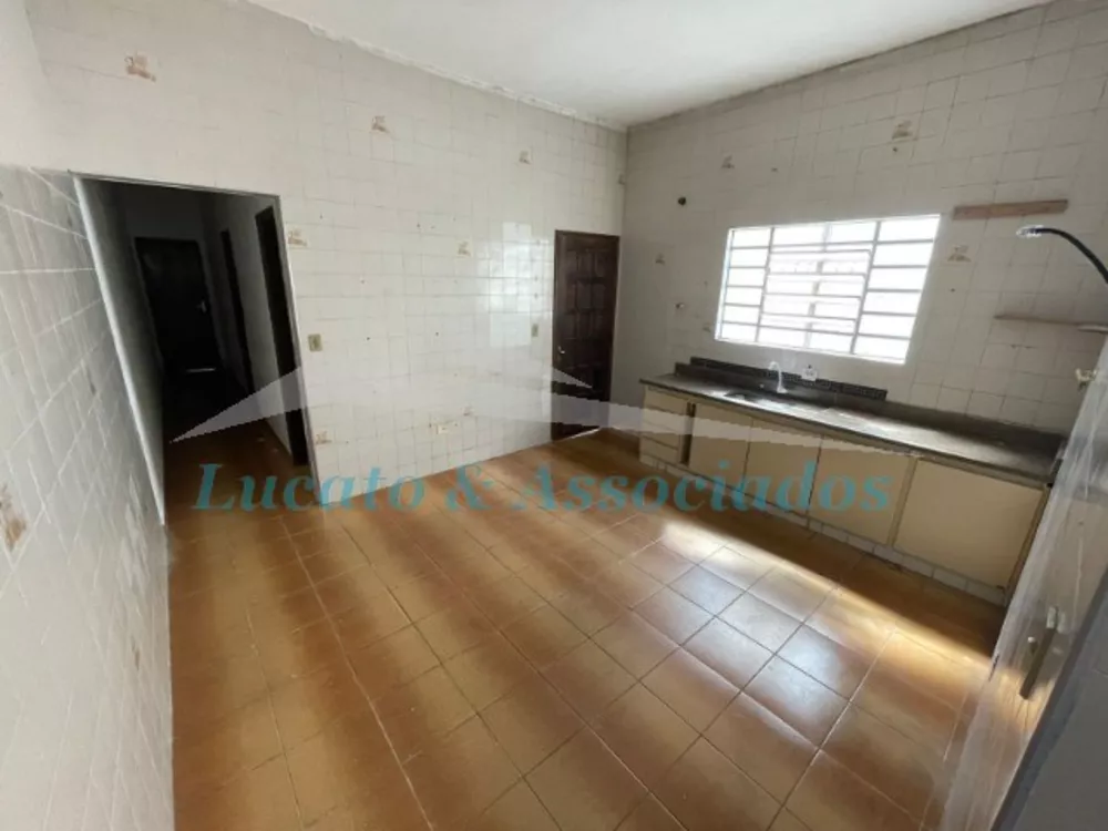 Casa à venda com 2 quartos, 105m² - Foto 4