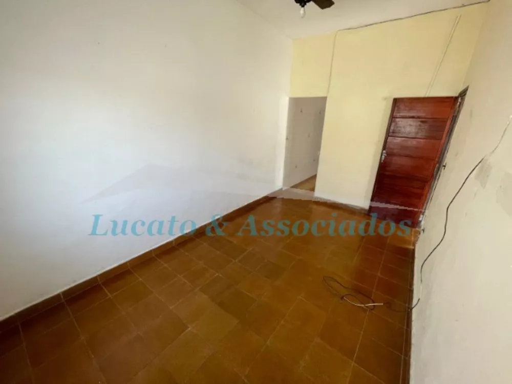 Casa à venda com 2 quartos, 105m² - Foto 3