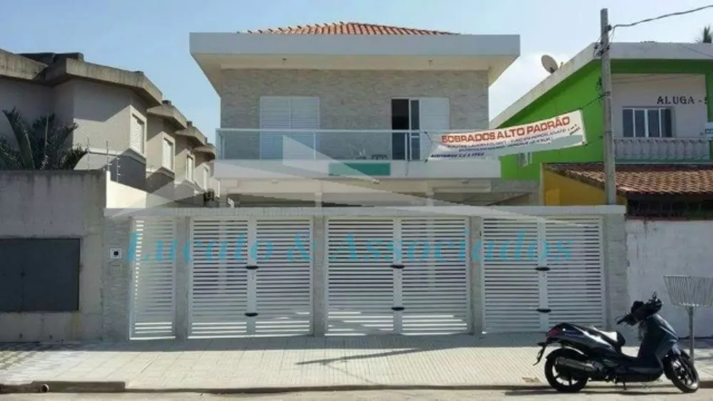 Casa à venda com 2 quartos, 95m² - Foto 1