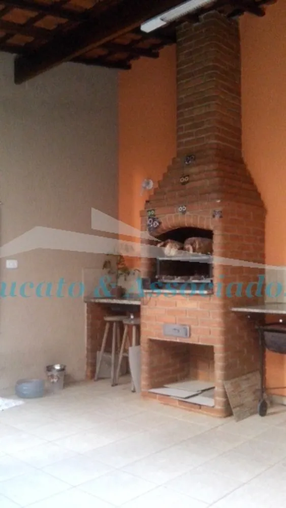 Casa, 3 quartos, 190 m² - Foto 1