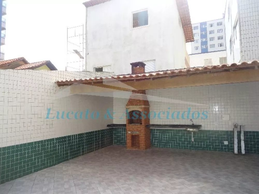 Apartamento à venda com 3 quartos, 144m² - Foto 2