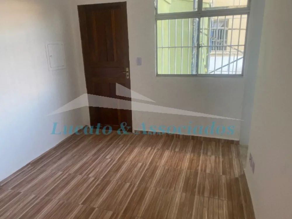 Apartamento à venda com 2 quartos, 43m² - Foto 5