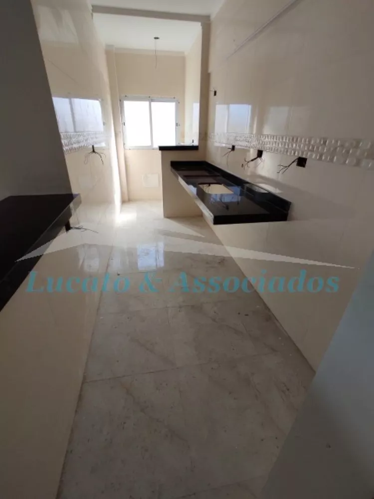 Apartamento à venda com 2 quartos, 69m² - Foto 3