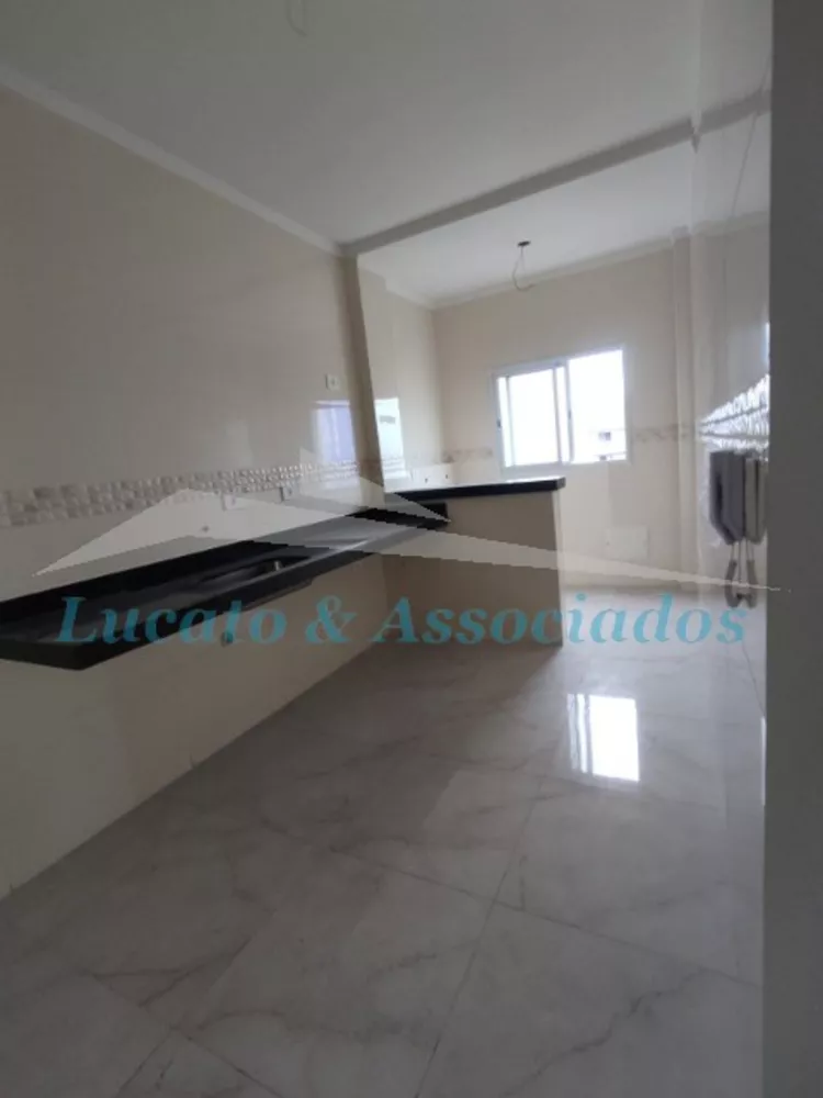 Apartamento à venda com 3 quartos, 69m² - Foto 2