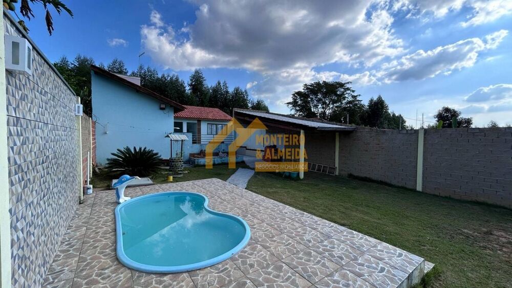Chácara à venda com 2 quartos, 110m² - Foto 2