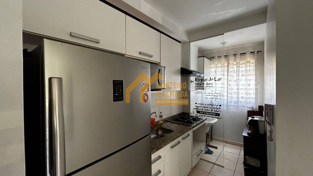 Apartamento à venda com 2 quartos, 48m² - Foto 2