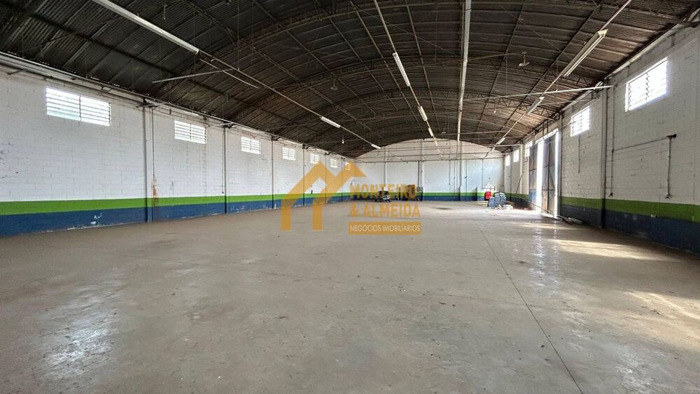 Loja-Salão à venda, 1490m² - Foto 2