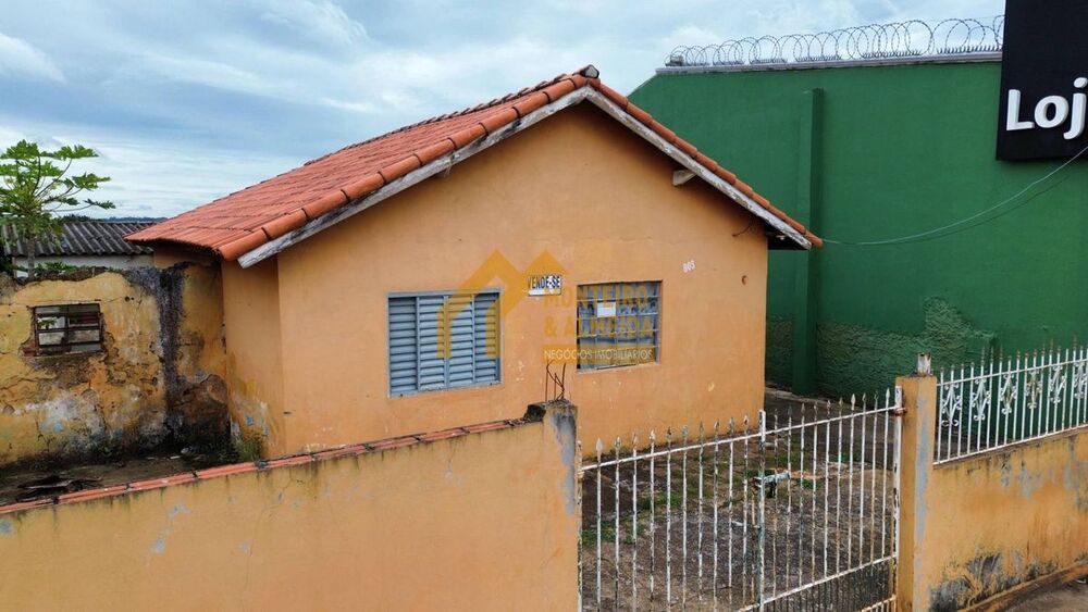 Casa à venda com 2 quartos - Foto 1