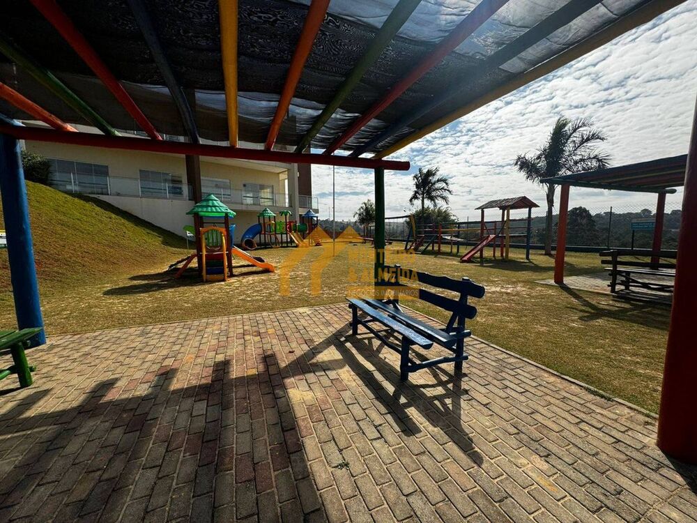 Casa de Condomínio à venda com 3 quartos, 200m² - Foto 3