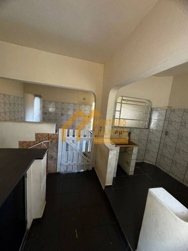 Casa à venda com 3 quartos - Foto 3