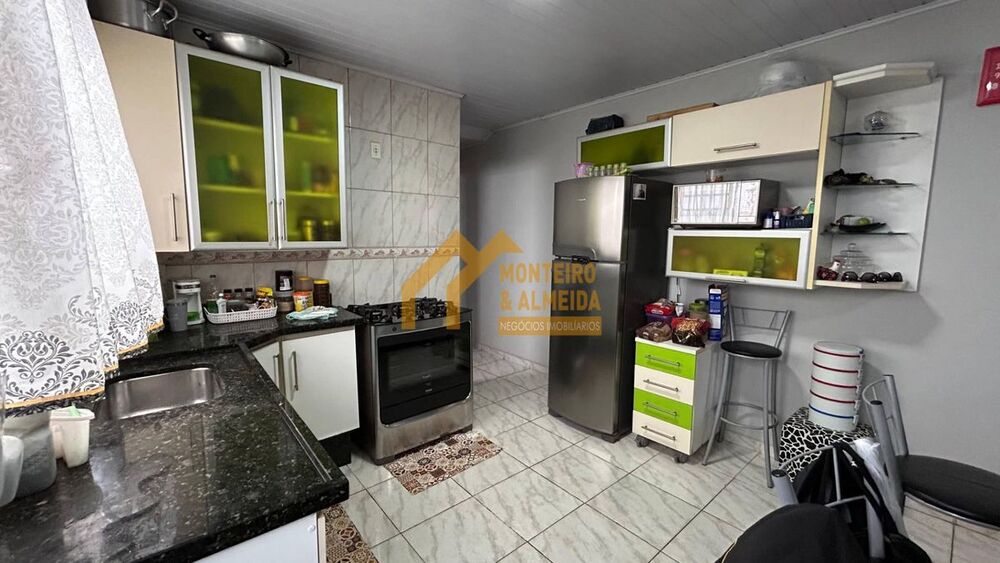 Casa à venda com 2 quartos, 102m² - Foto 4