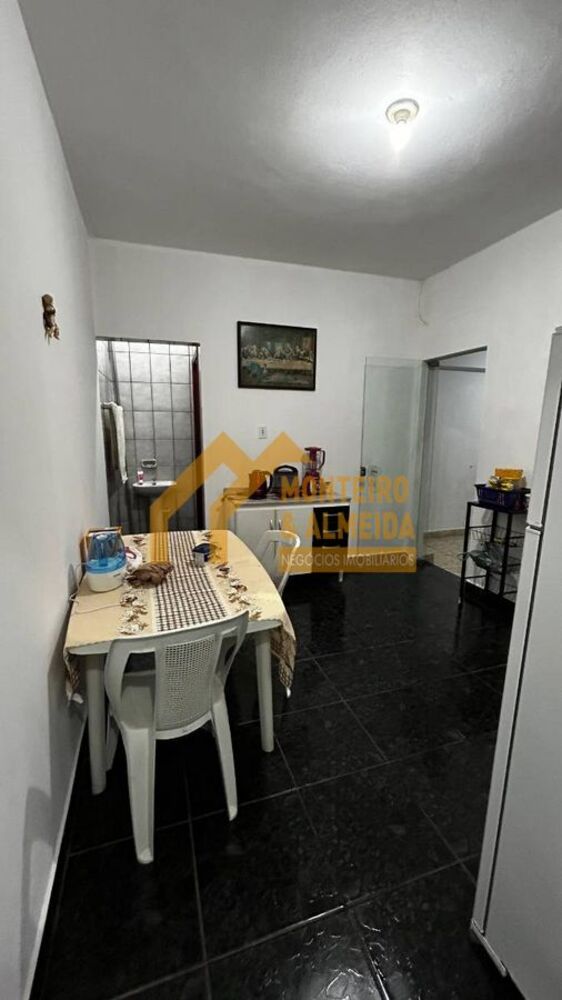 Casa à venda com 3 quartos, 150m² - Foto 4