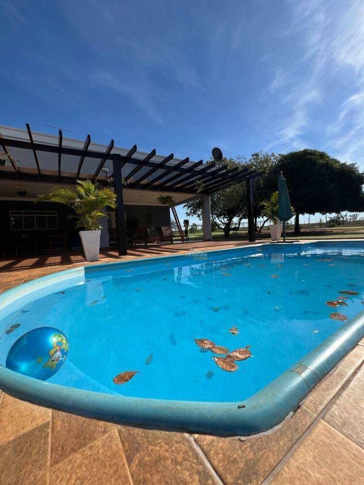 Chácara, 3 quartos, 4000 m² - Foto 7