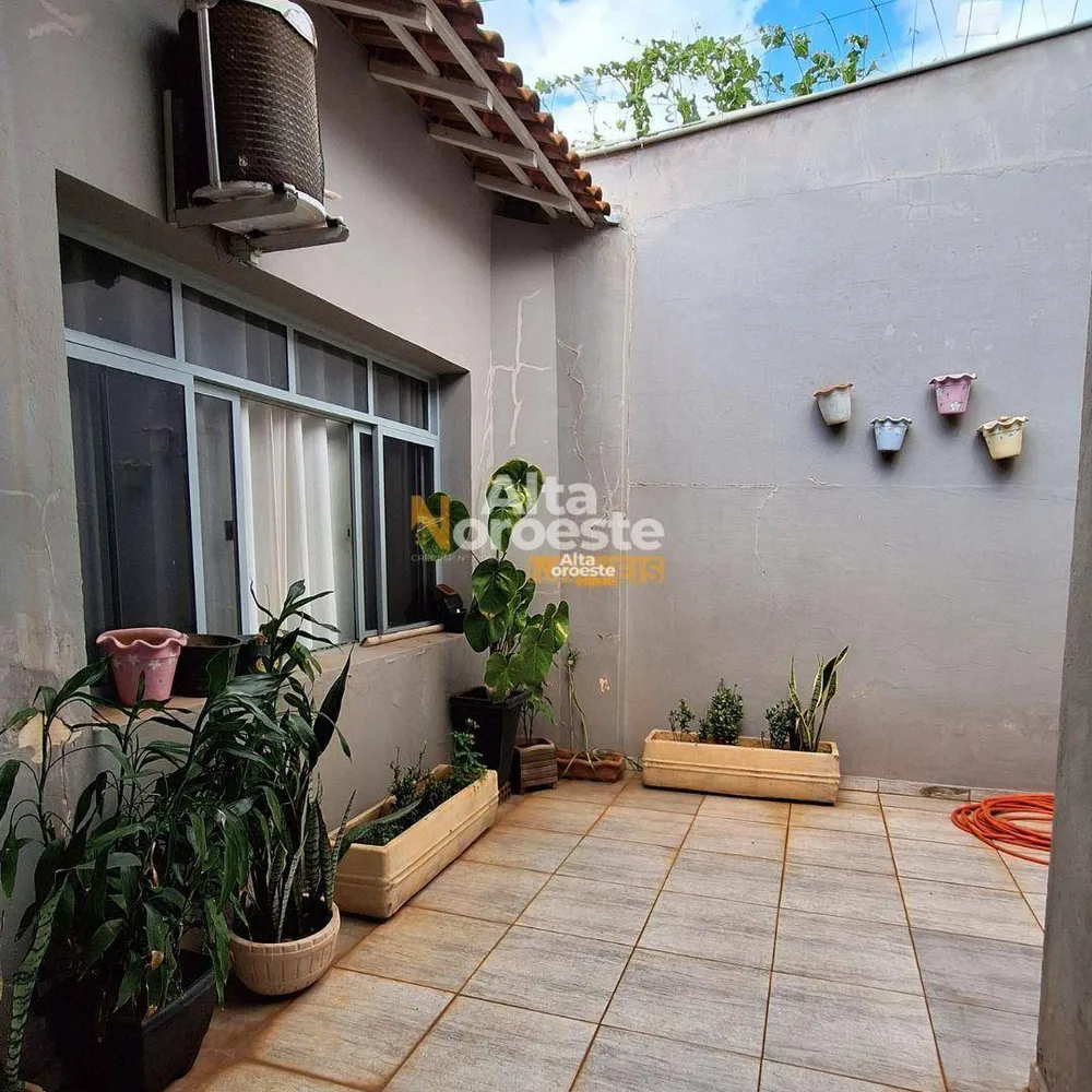 Casa, 3 quartos, 208 m² - Foto 13