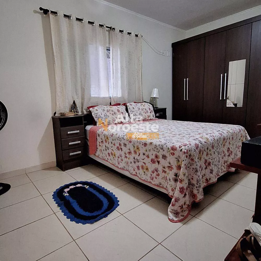 Casa, 3 quartos, 208 m² - Foto 8