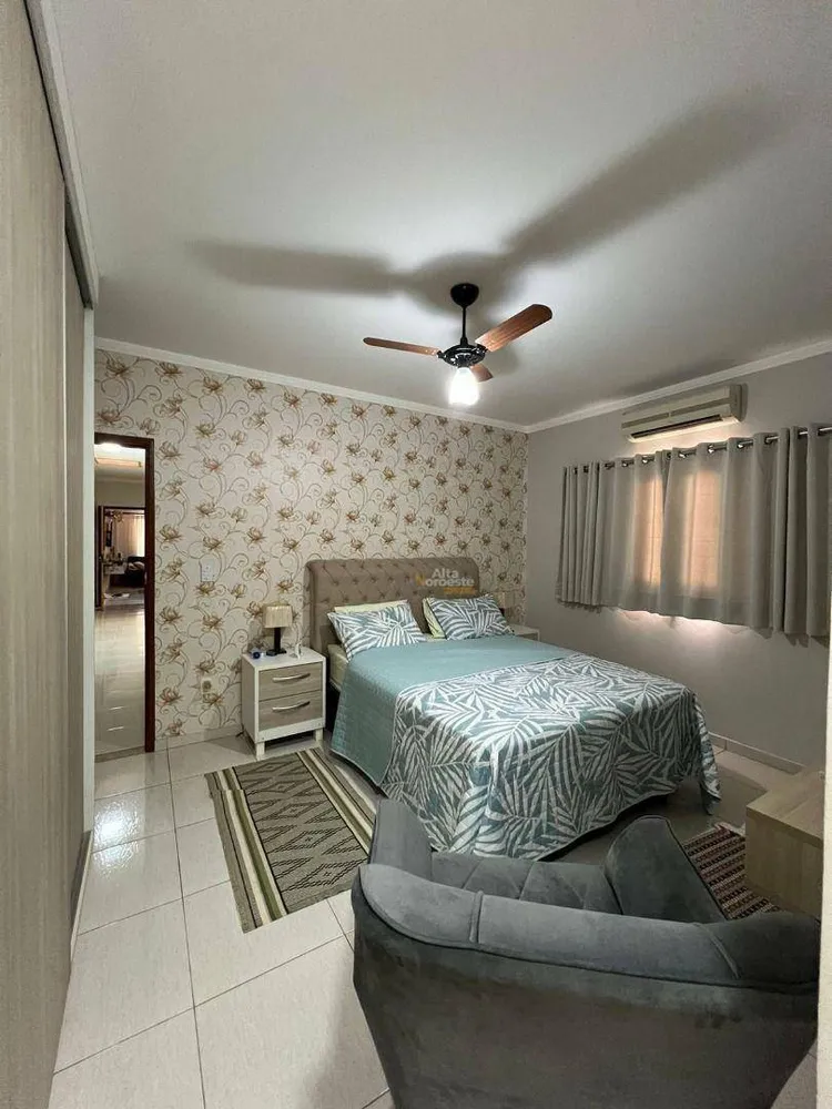 Casa, 3 quartos, 200 m² - Foto 15