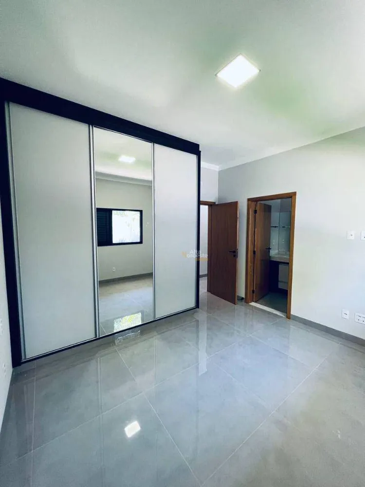 Casa, 3 quartos, 240 m² - Foto 20