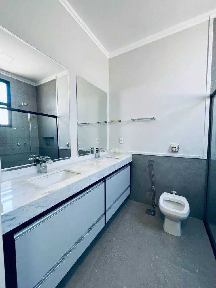 Casa, 3 quartos, 240 m² - Foto 12