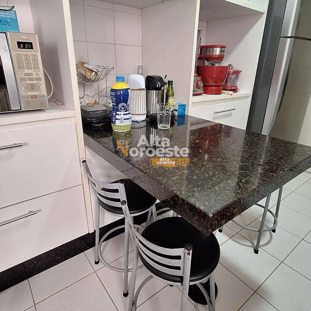 Apartamento, 3 quartos, 106 m² - Foto 2