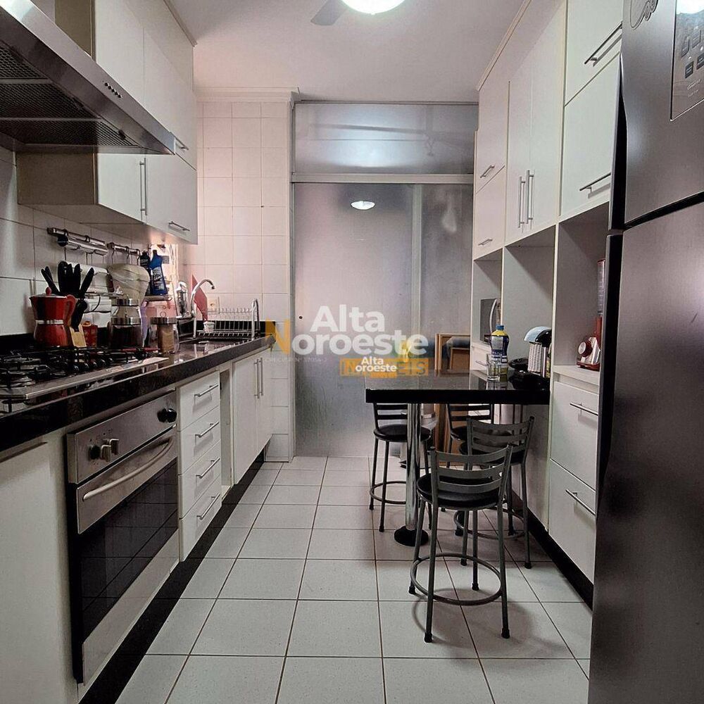 Apartamento à venda com 3 quartos, 106m² - Foto 1