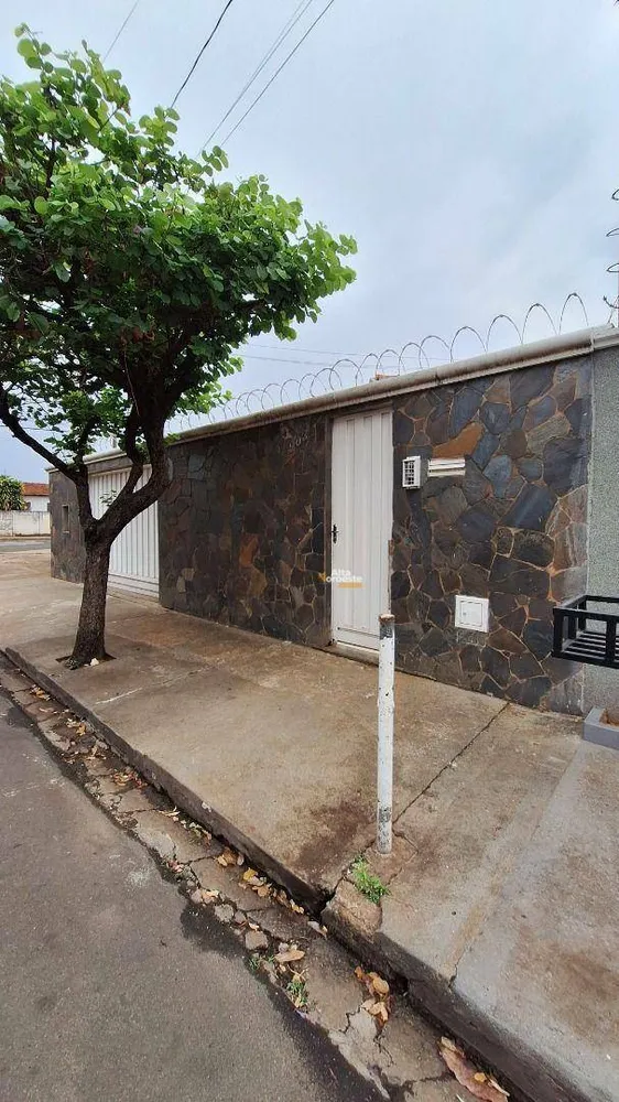 Sobrado, 3 quartos, 230 m² - Foto 1