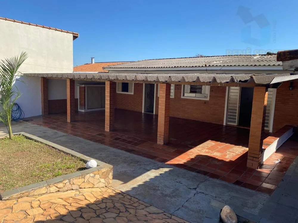 Casa, 1 quarto, 237 m² - Foto 1