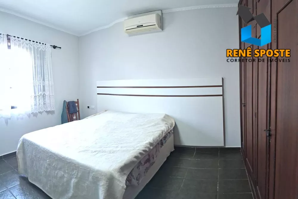 Casa à venda com 3 quartos, 243m² - Foto 6