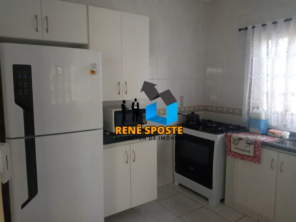 Casa à venda com 3 quartos, 210m² - Foto 5