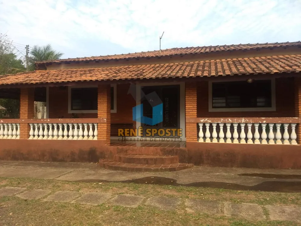 Casa, 2 quartos, 230 m² - Foto 1