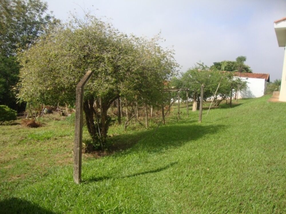 Casa à venda com 3 quartos, 257m² - Foto 4