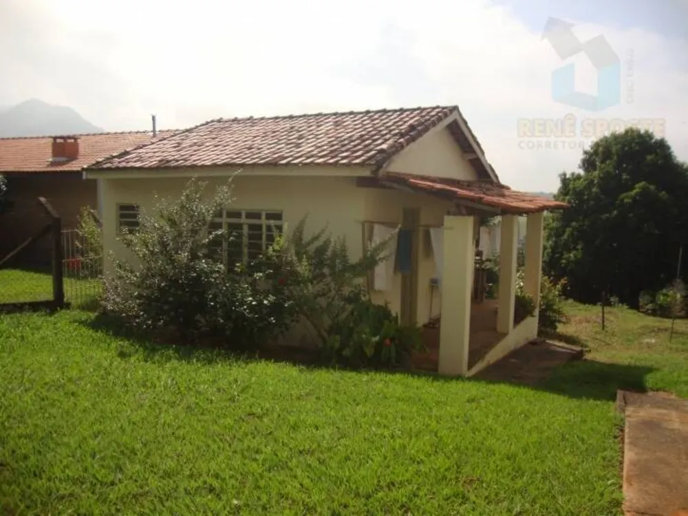 Casa, 3 quartos, 257 m² - Foto 2