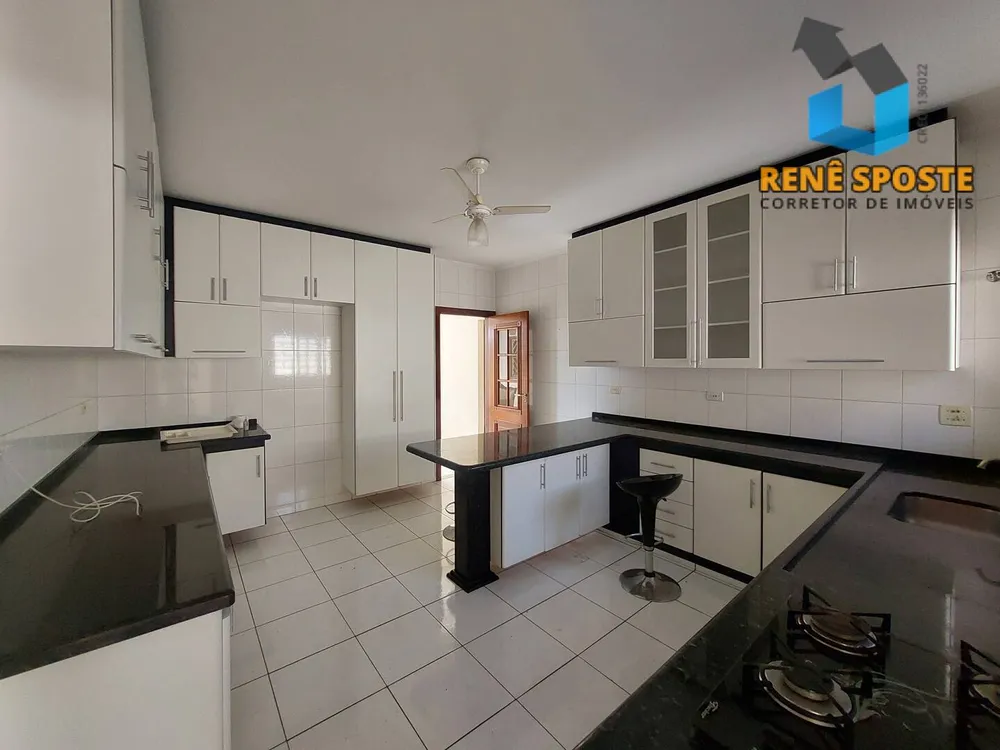 Casa, 4 quartos, 282 m² - Foto 3