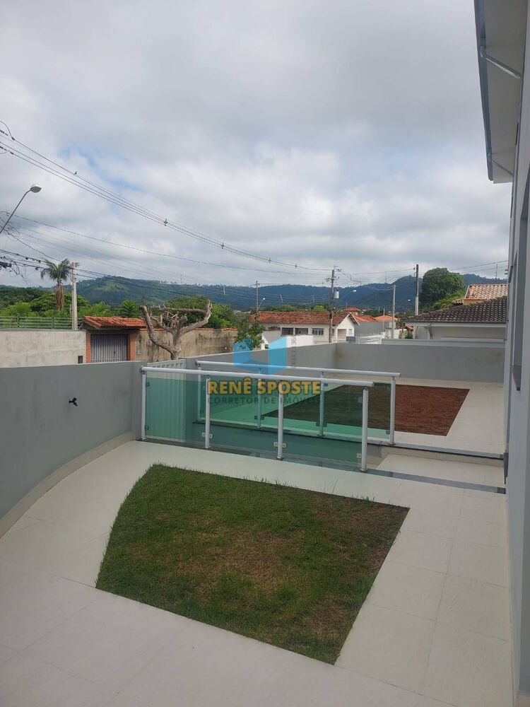 Sobrado à venda com 4 quartos, 280m² - Foto 2
