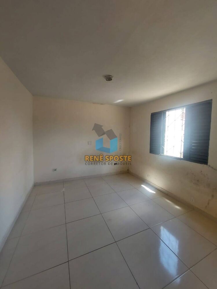 Casa à venda com 3 quartos, 62m² - Foto 1