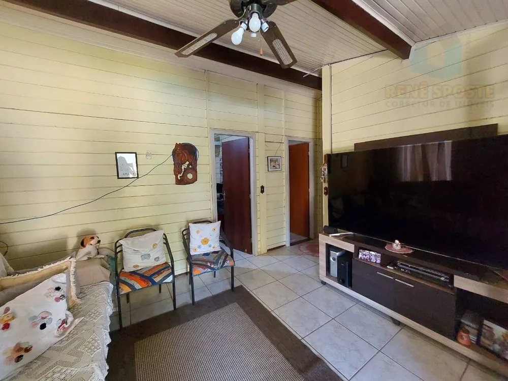 Casa, 4 quartos, 250 m² - Foto 4
