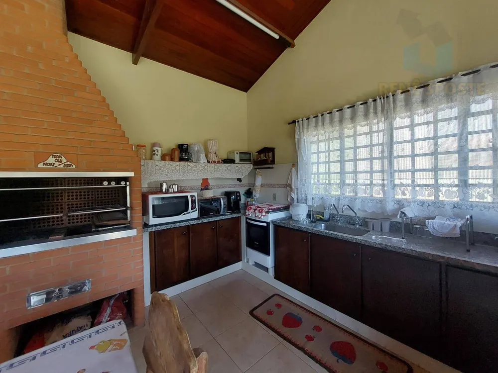 Casa, 4 quartos, 250 m² - Foto 13