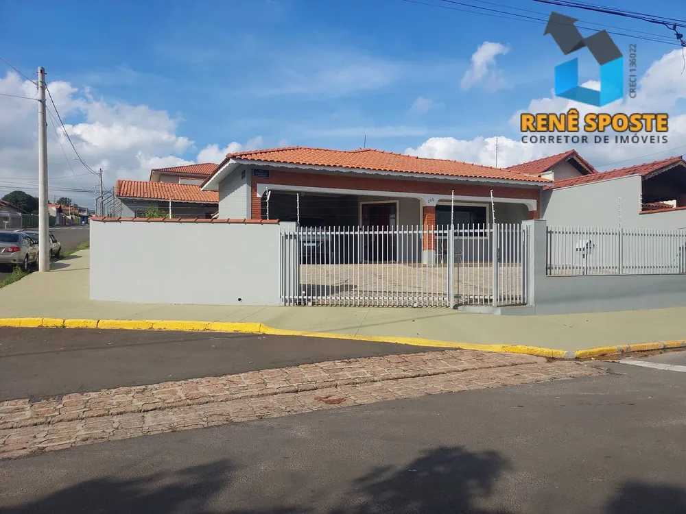 Casa, 3 quartos, 240 m² - Foto 1