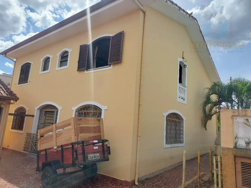 Casa, 3 quartos, 212 m² - Foto 2