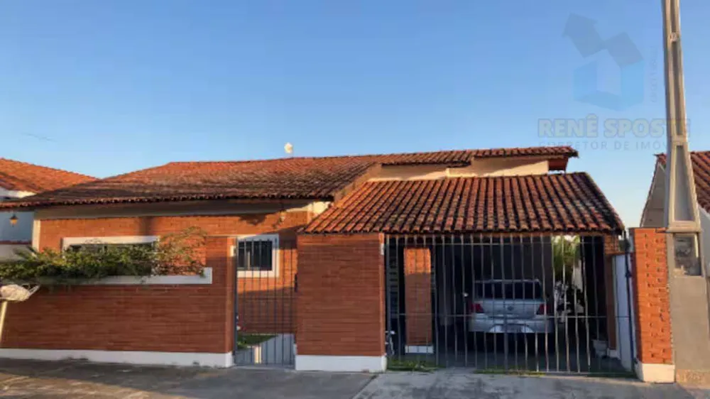 Casa, 4 quartos, 136 m² - Foto 2