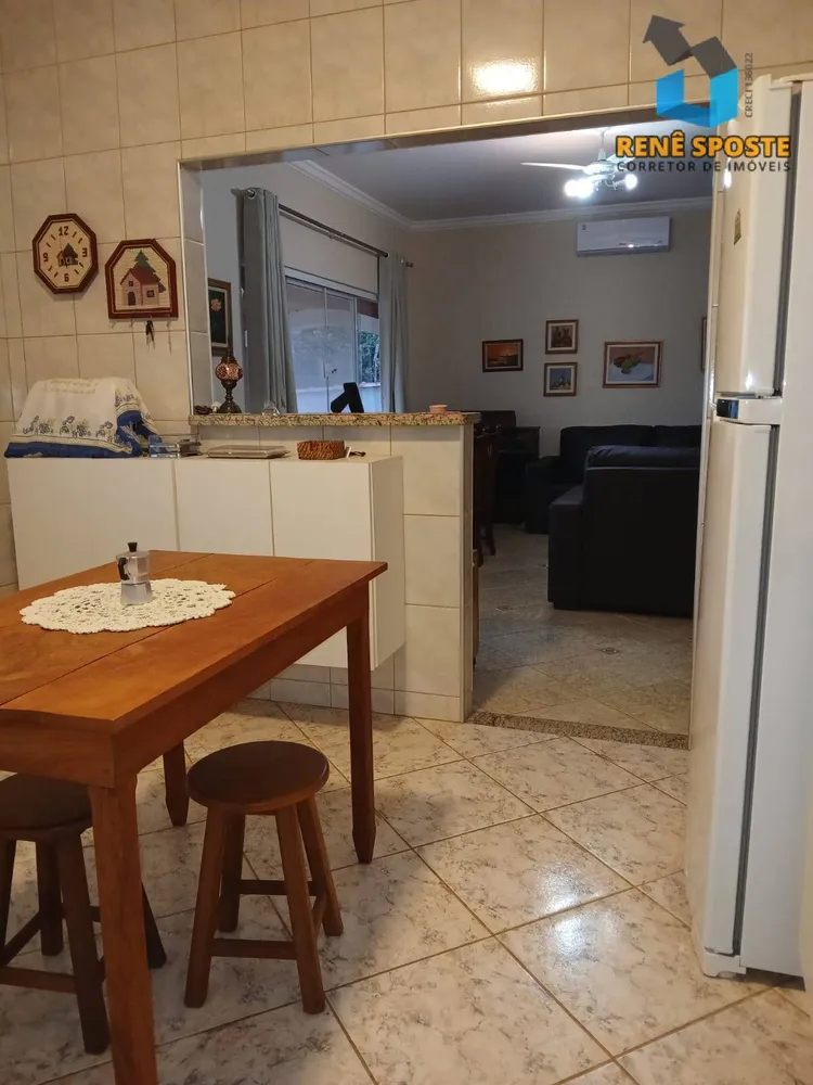 Casa, 3 quartos, 172 m² - Foto 2