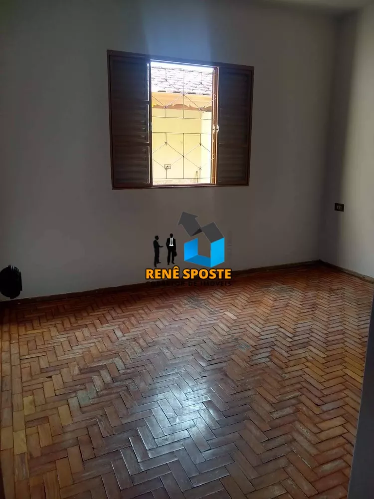 Casa à venda com 2 quartos, 72m² - Foto 9