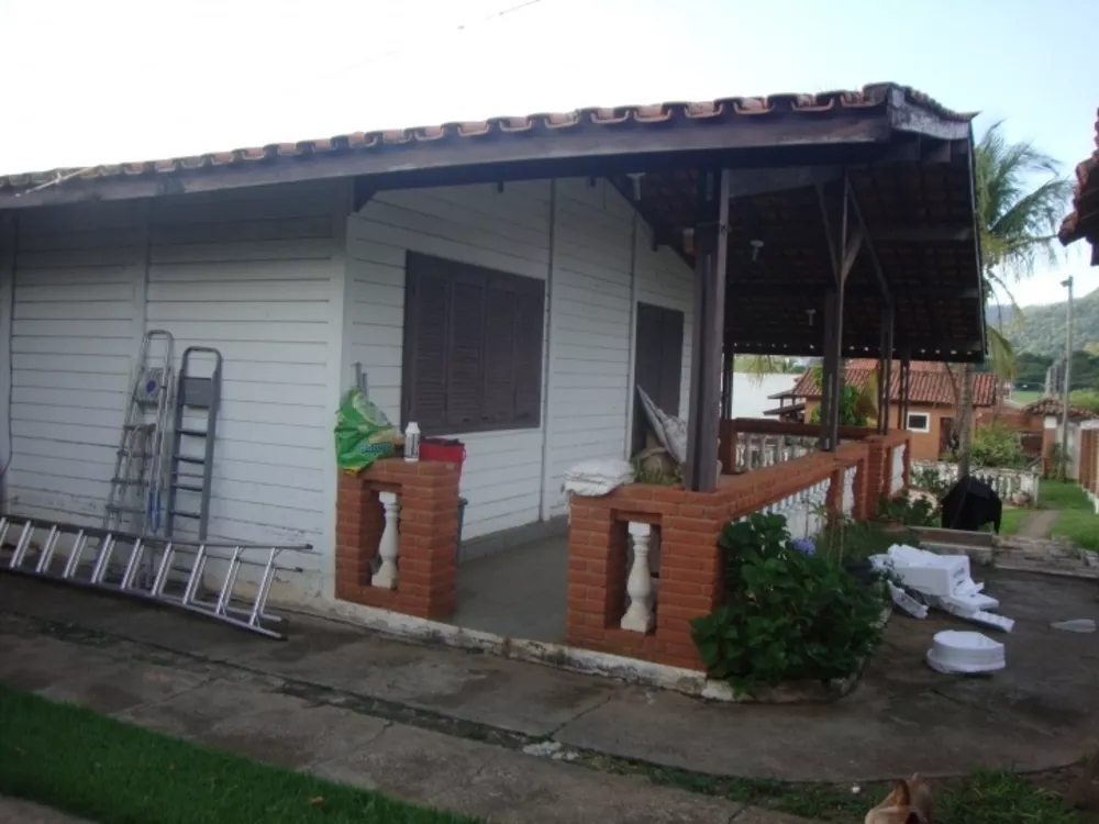 Casa à venda com 3 quartos, 600m² - Foto 2