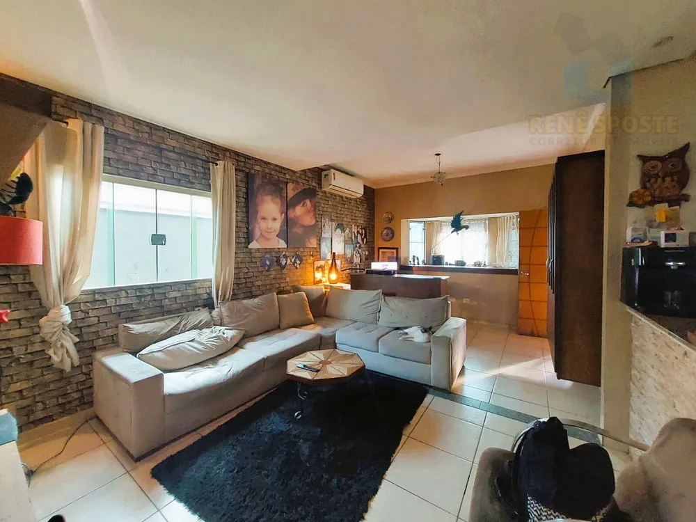 Casa, 3 quartos, 121 m² - Foto 2