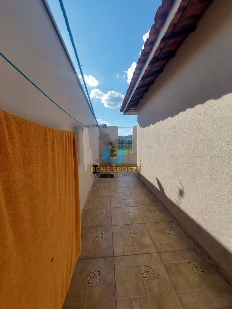 Casa, 4 quartos, 210 m² - Foto 3