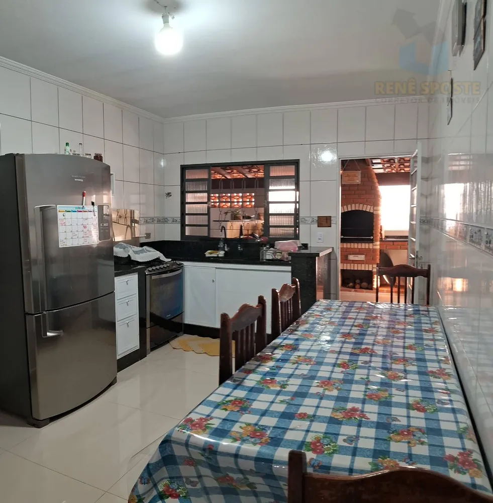 Casa, 2 quartos, 250 m² - Foto 17
