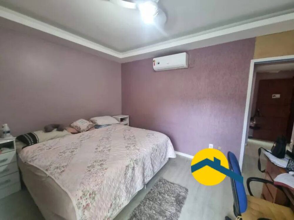 Casa à venda com 4 quartos, 167m² - Foto 3