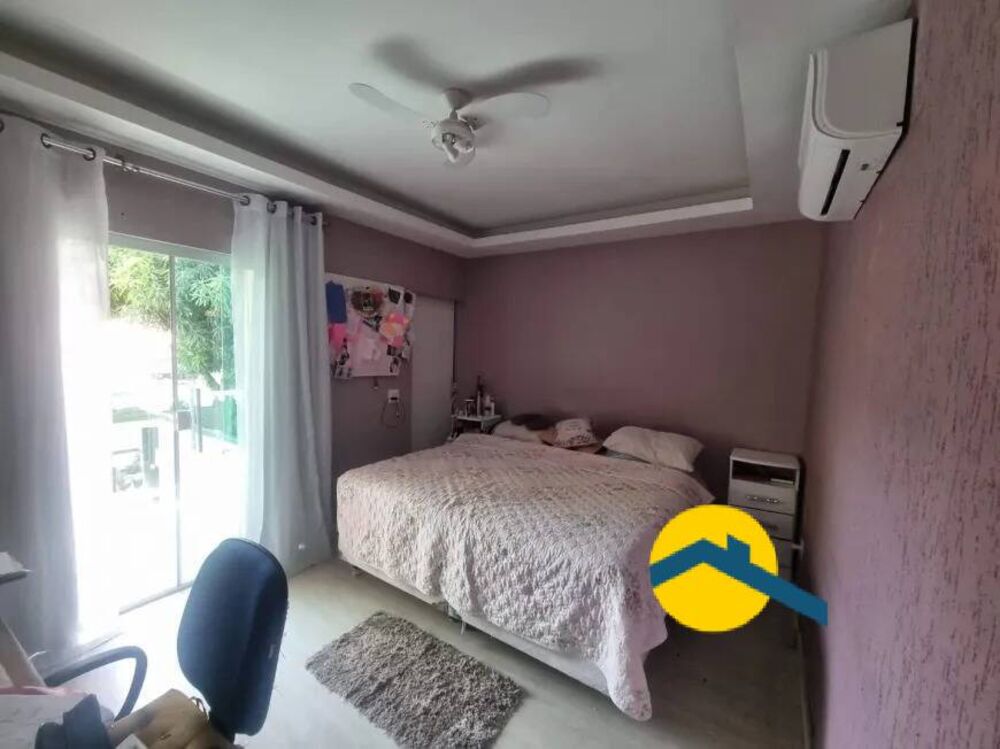 Casa à venda com 4 quartos, 167m² - Foto 6