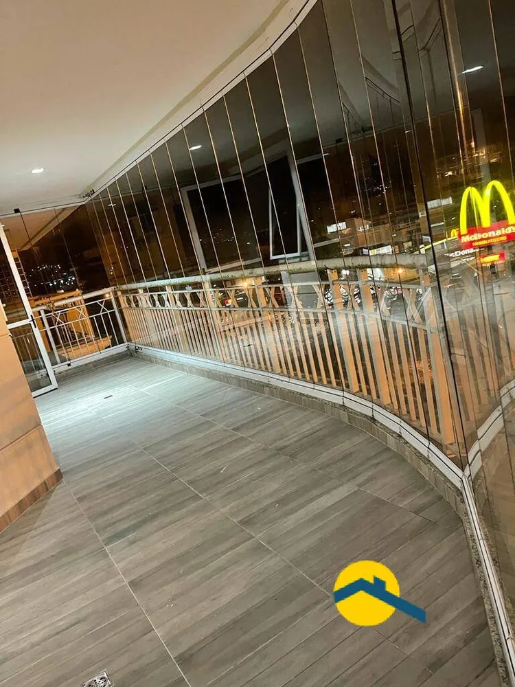 Cobertura, 3 quartos, 230 m² - Foto 3