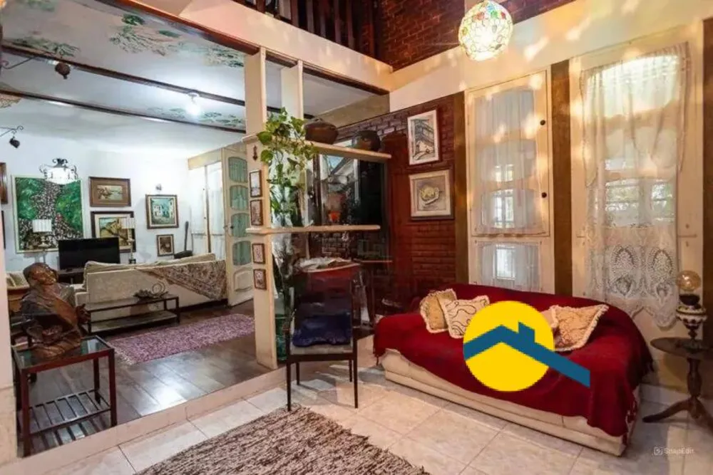 Casa, 6 quartos, 375 m² - Foto 1