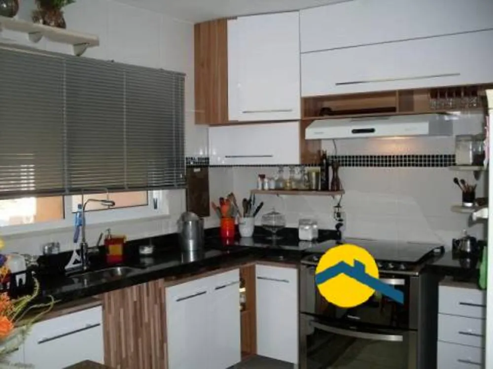 Casa, 3 quartos, 240 m² - Foto 10